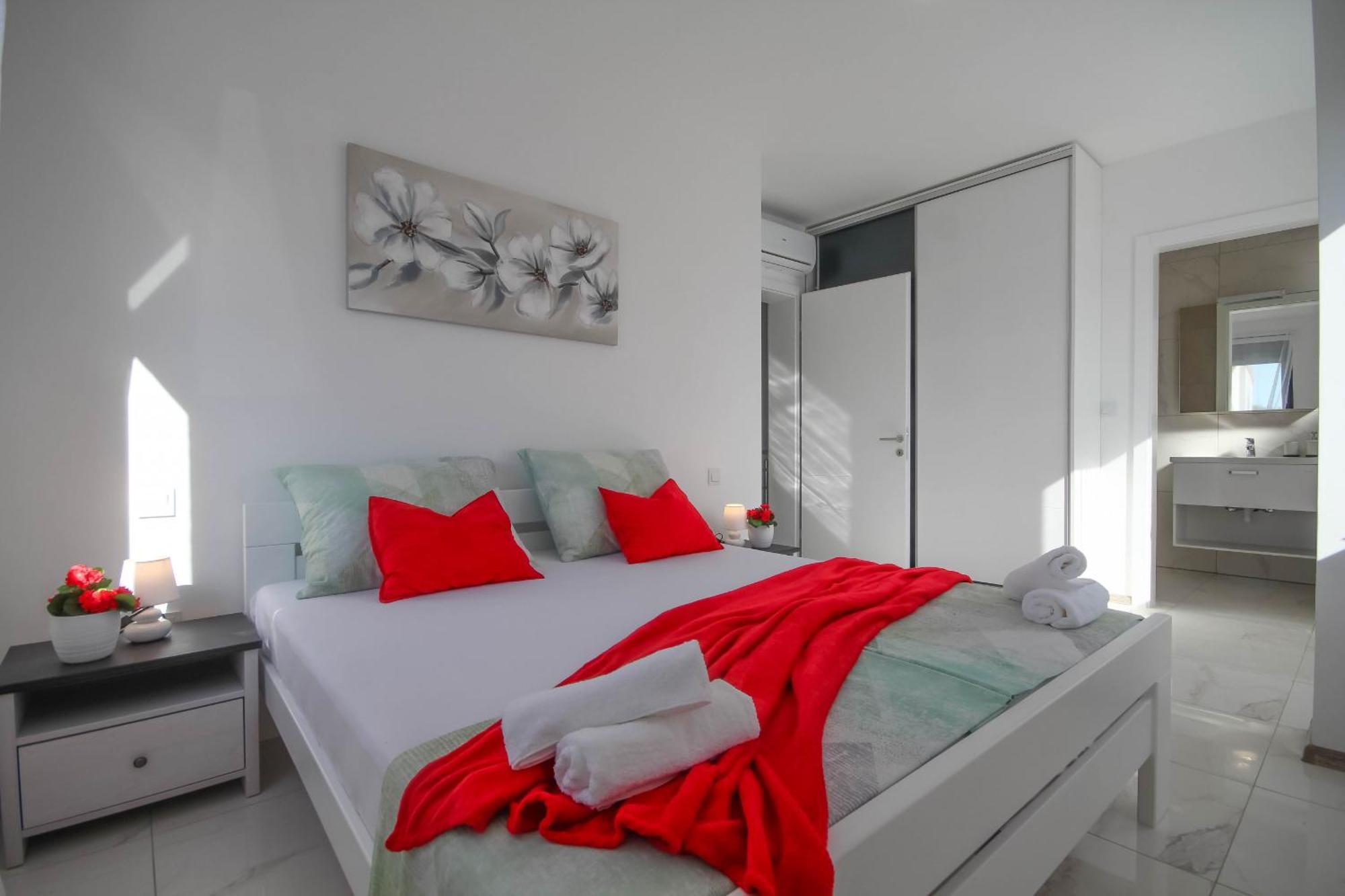 Villa Essenza Vita In Vodice Only 650 Meters From The Beach Eksteriør billede
